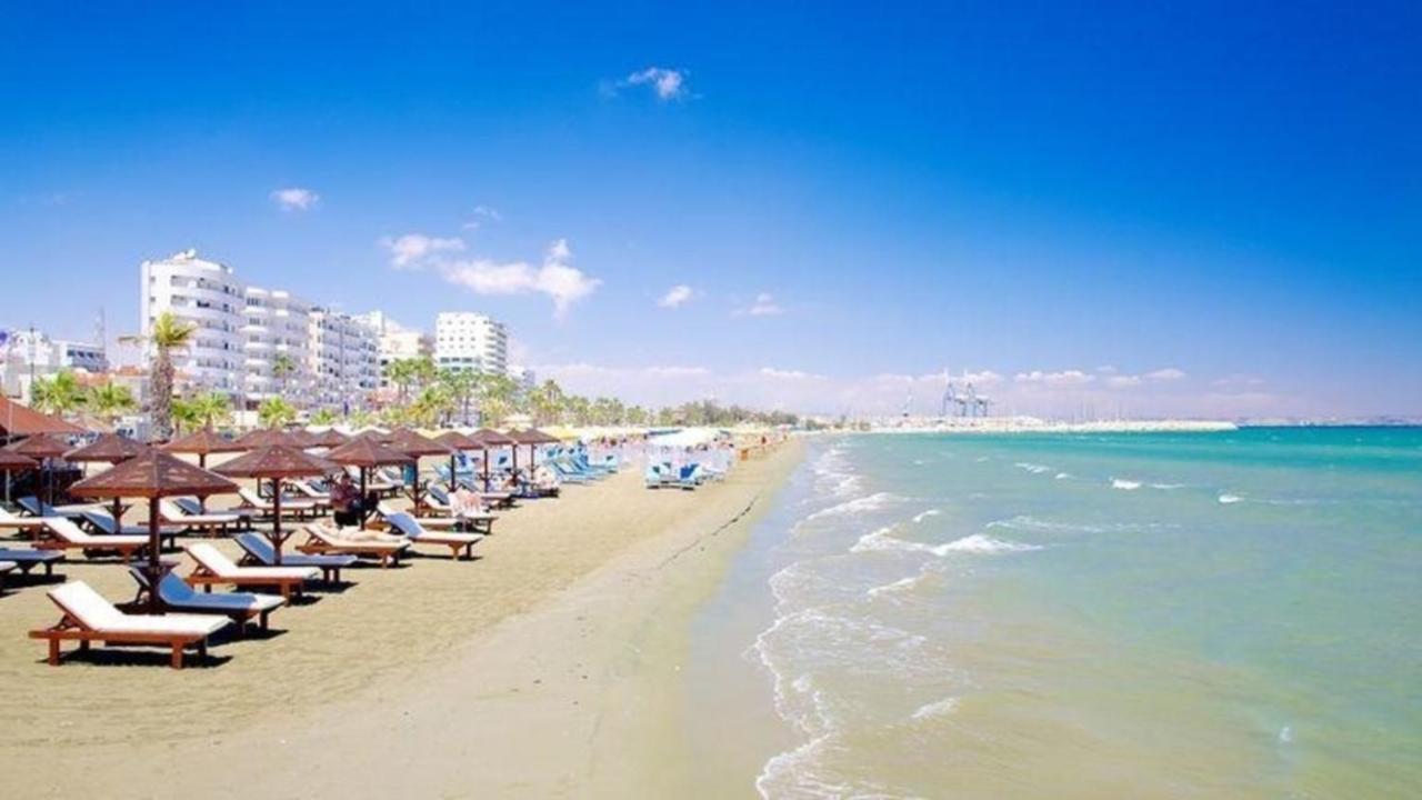 Alex Beach Apartment 33 Larnaca Luaran gambar